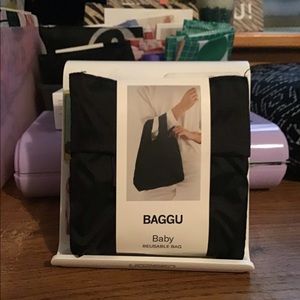 BABY BAGGU - black